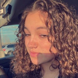 Meet your Posher, Savanna